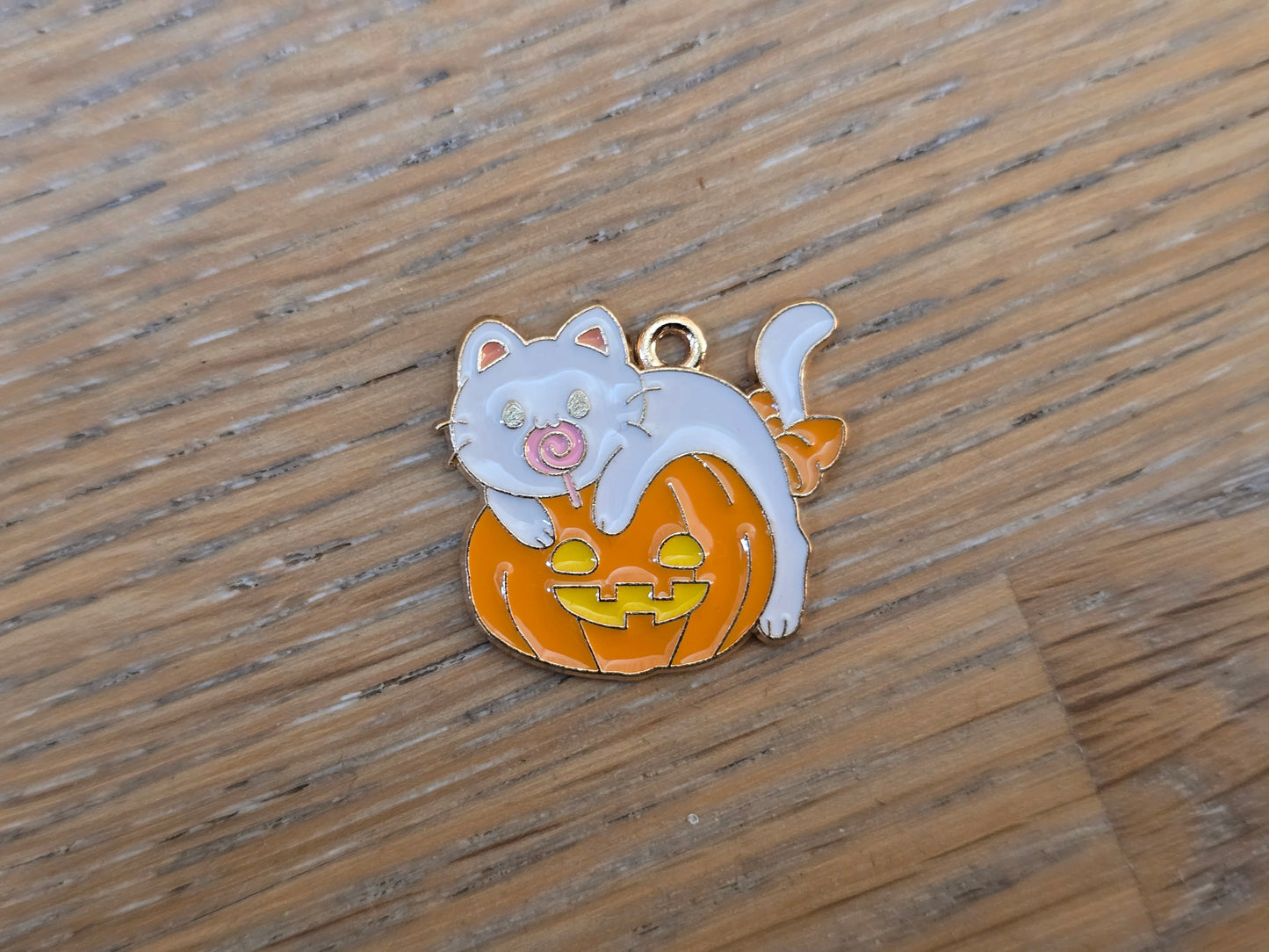 Helloween Metal pendant (various options)