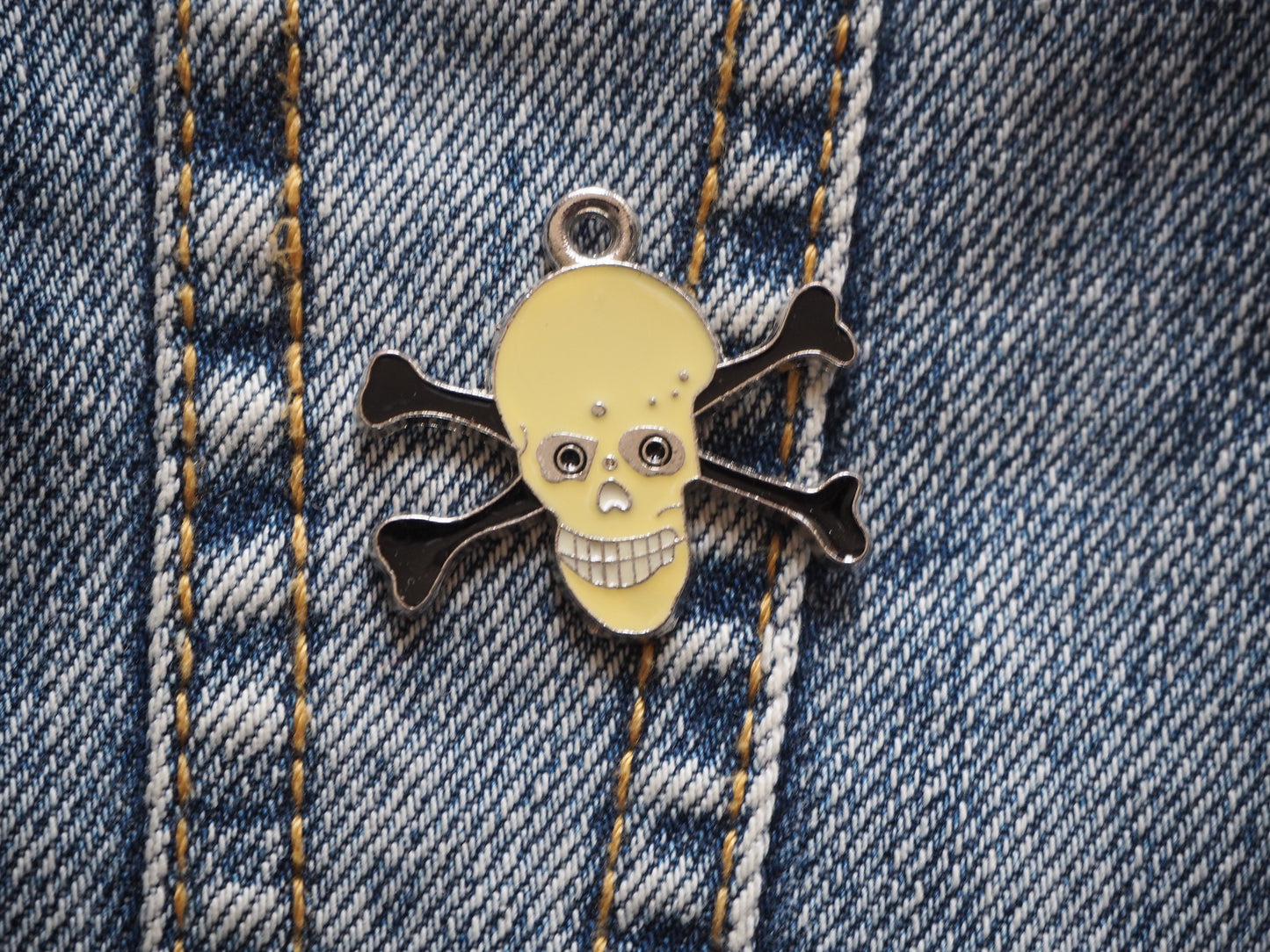 Skull Enamel Metal Pendant