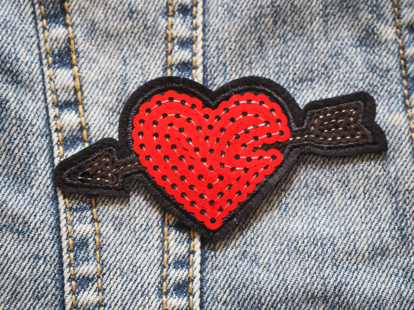 Gothic Heart with black arrow Patch