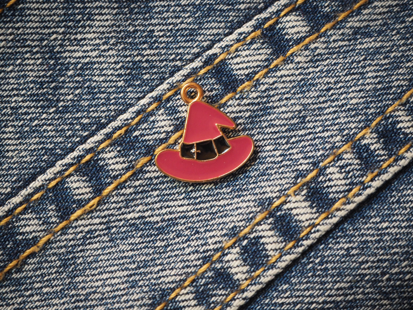 Witch Hat Keller Synth Metal Pendant