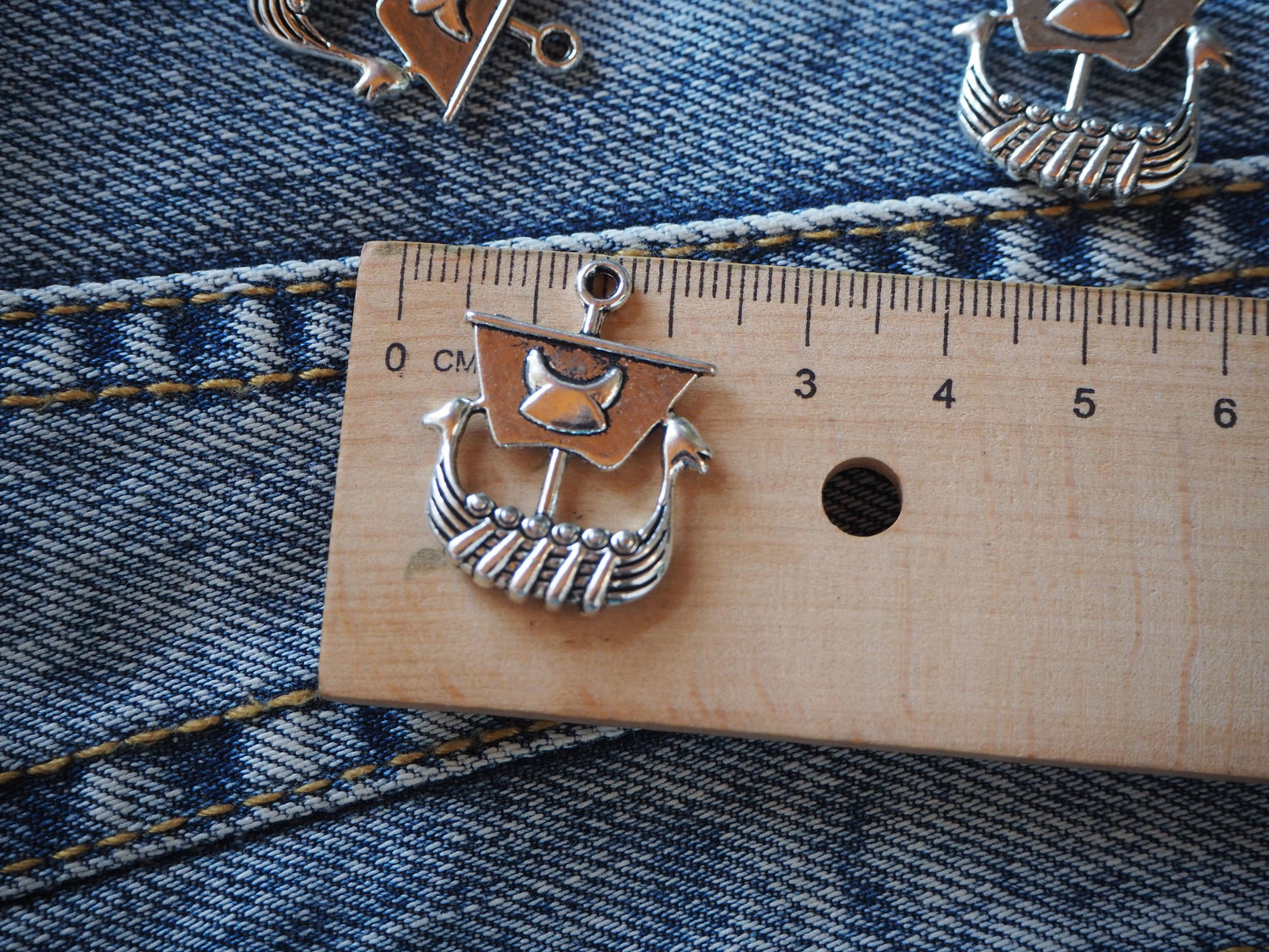 Viking Drakkar Metal Pendant