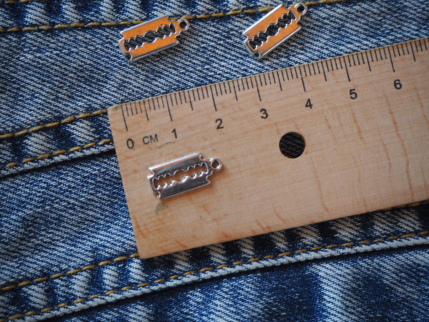Razorblade Mini Metal Pendant
