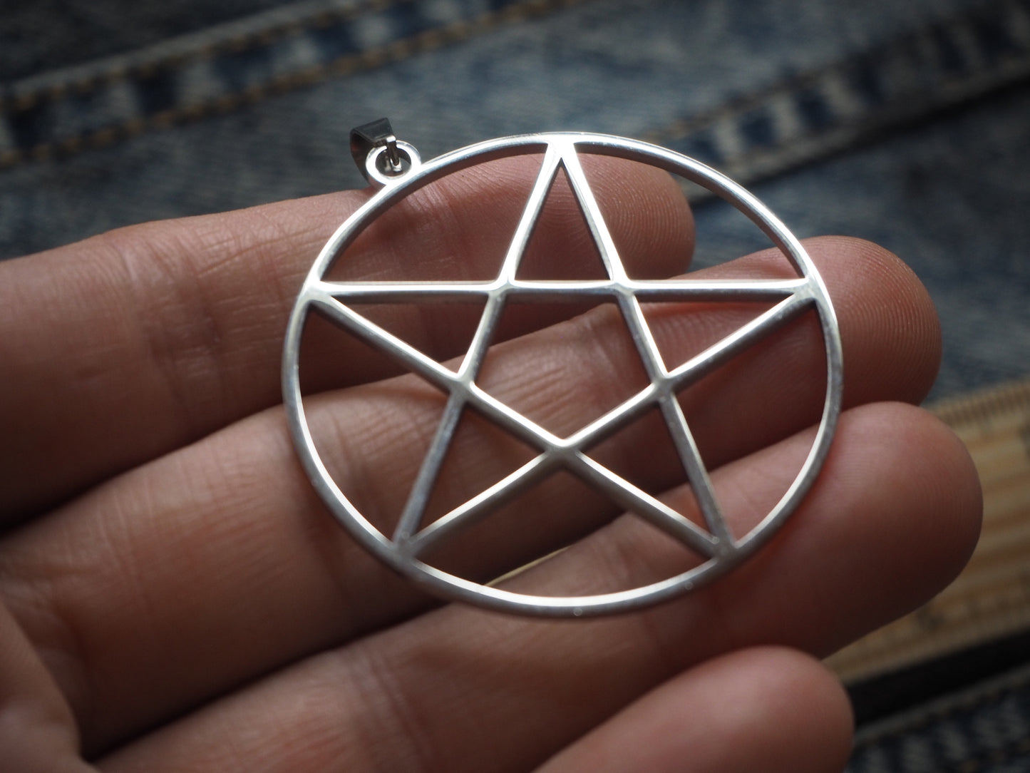 Pentagram Occult Metal pendant