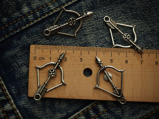 Medieval Castle Arbаlеst Metal Pendant