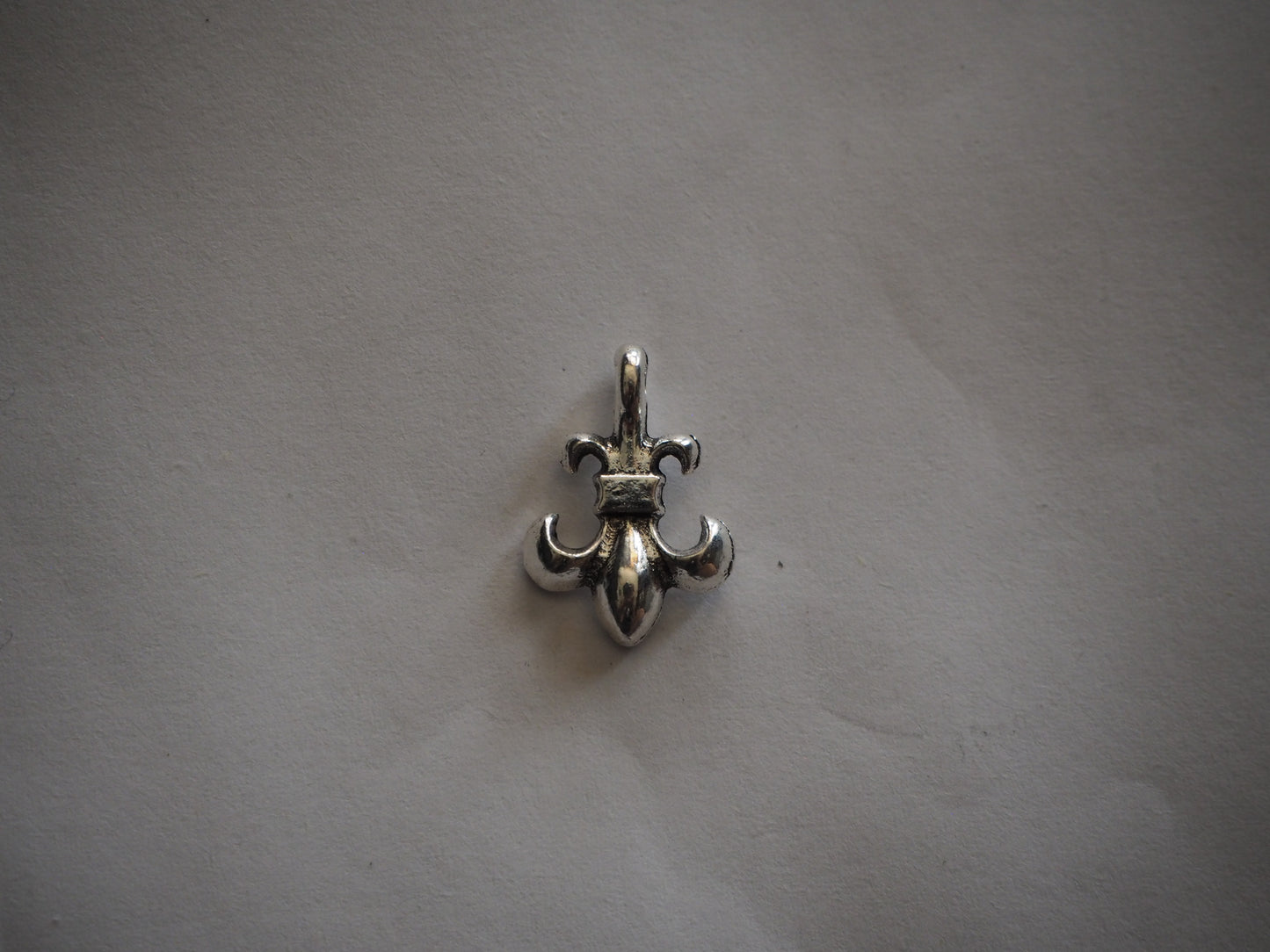 Fleur-de-lis Mini Metal Pendant