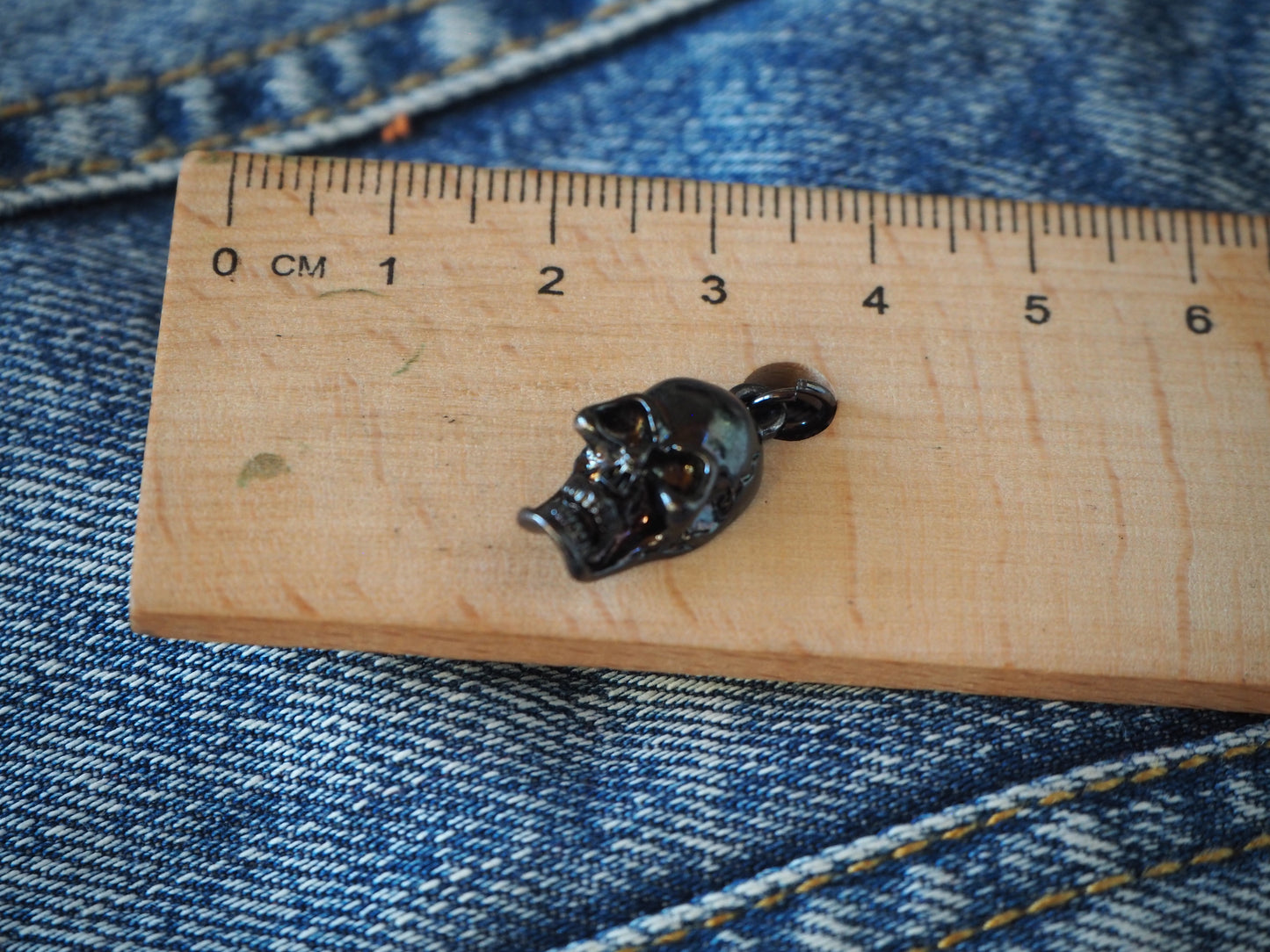 Skull Mini Metal Pendant
