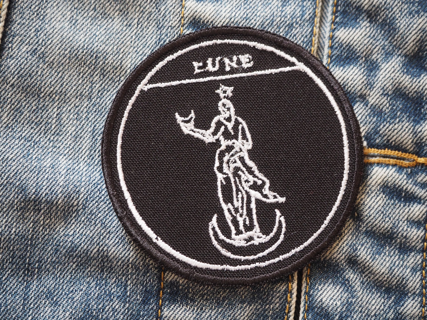Lune Occult Planet Patch Embroidered Patch