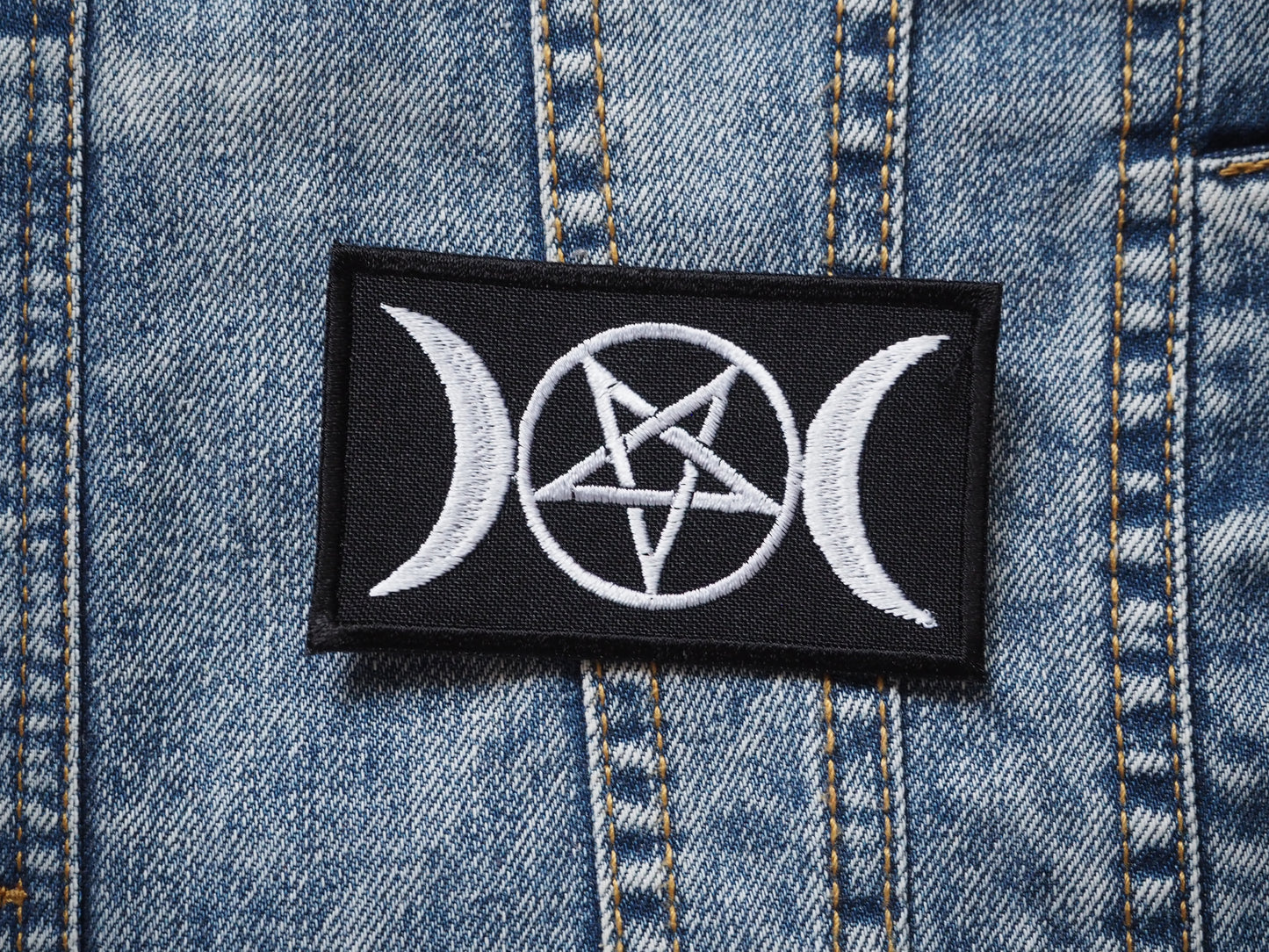 Wicca Symbol Pentagram Lune Embroidered Patch