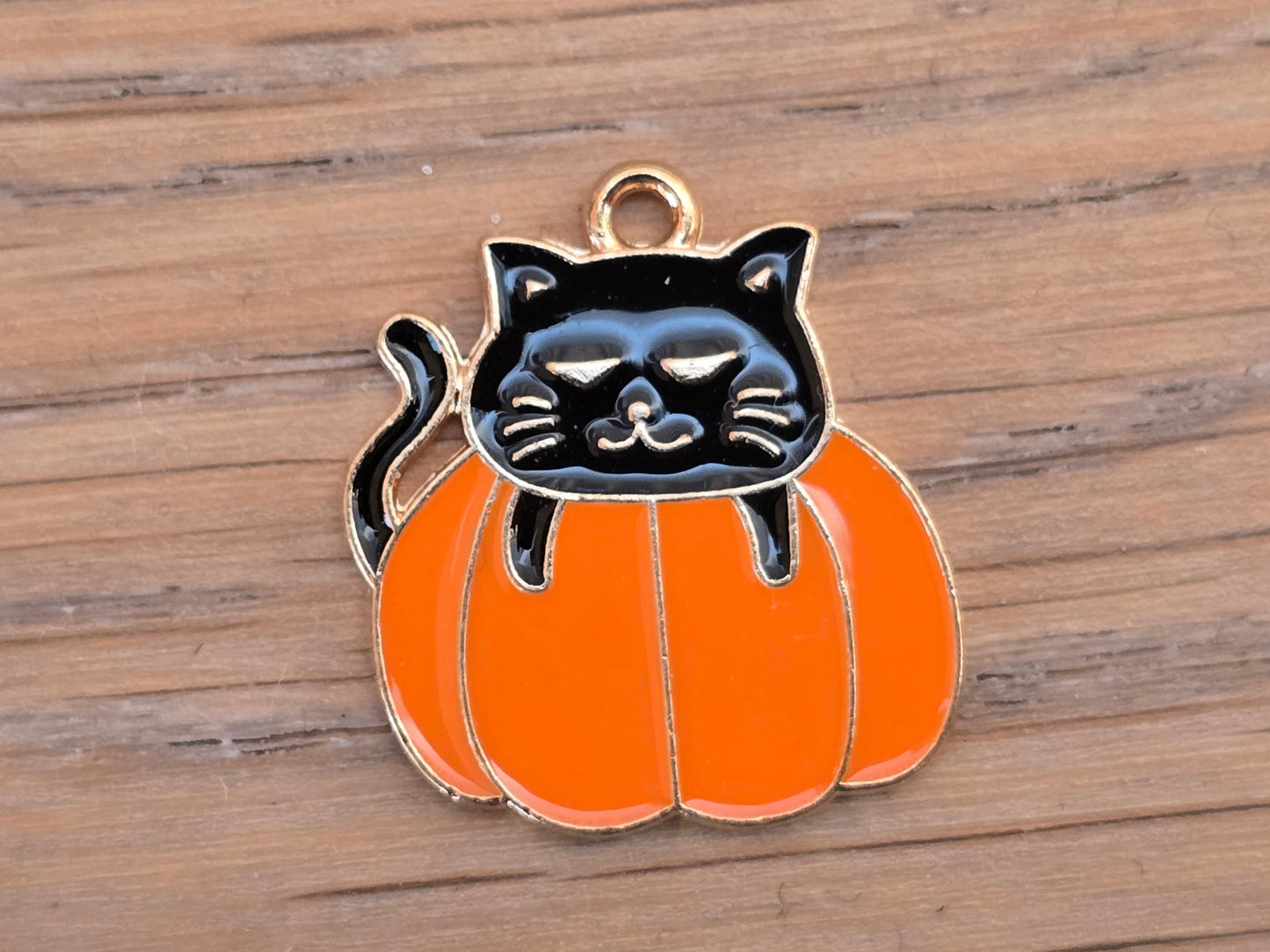 Helloween Metal pendant (various options)