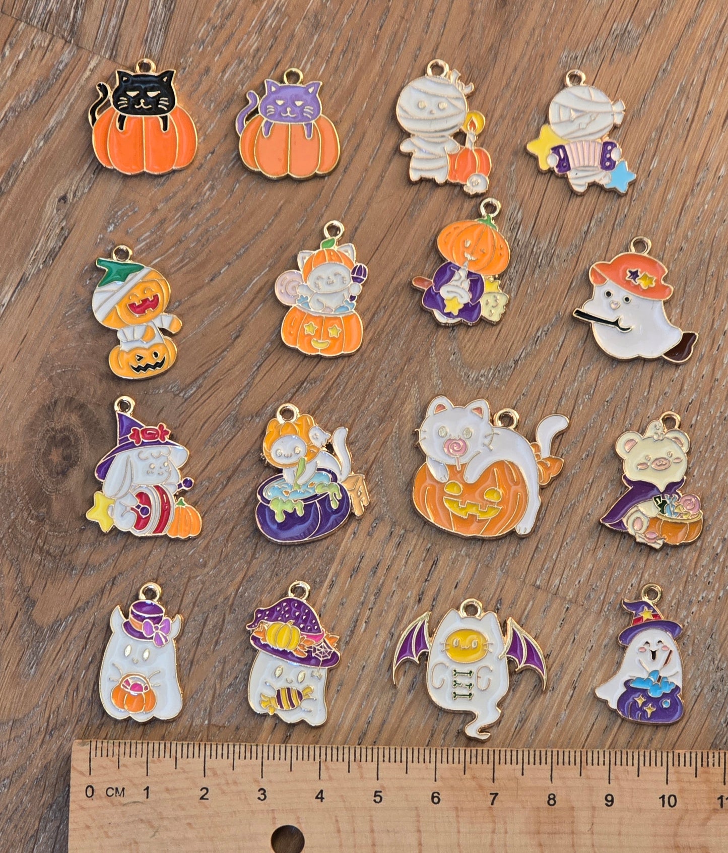 Helloween Metal pendant (various options)