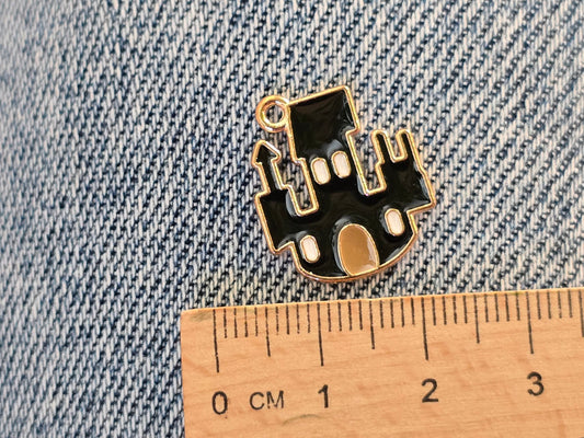Vampyre Castle metal pendant