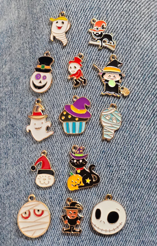 Helloween Metal pendant (various options)