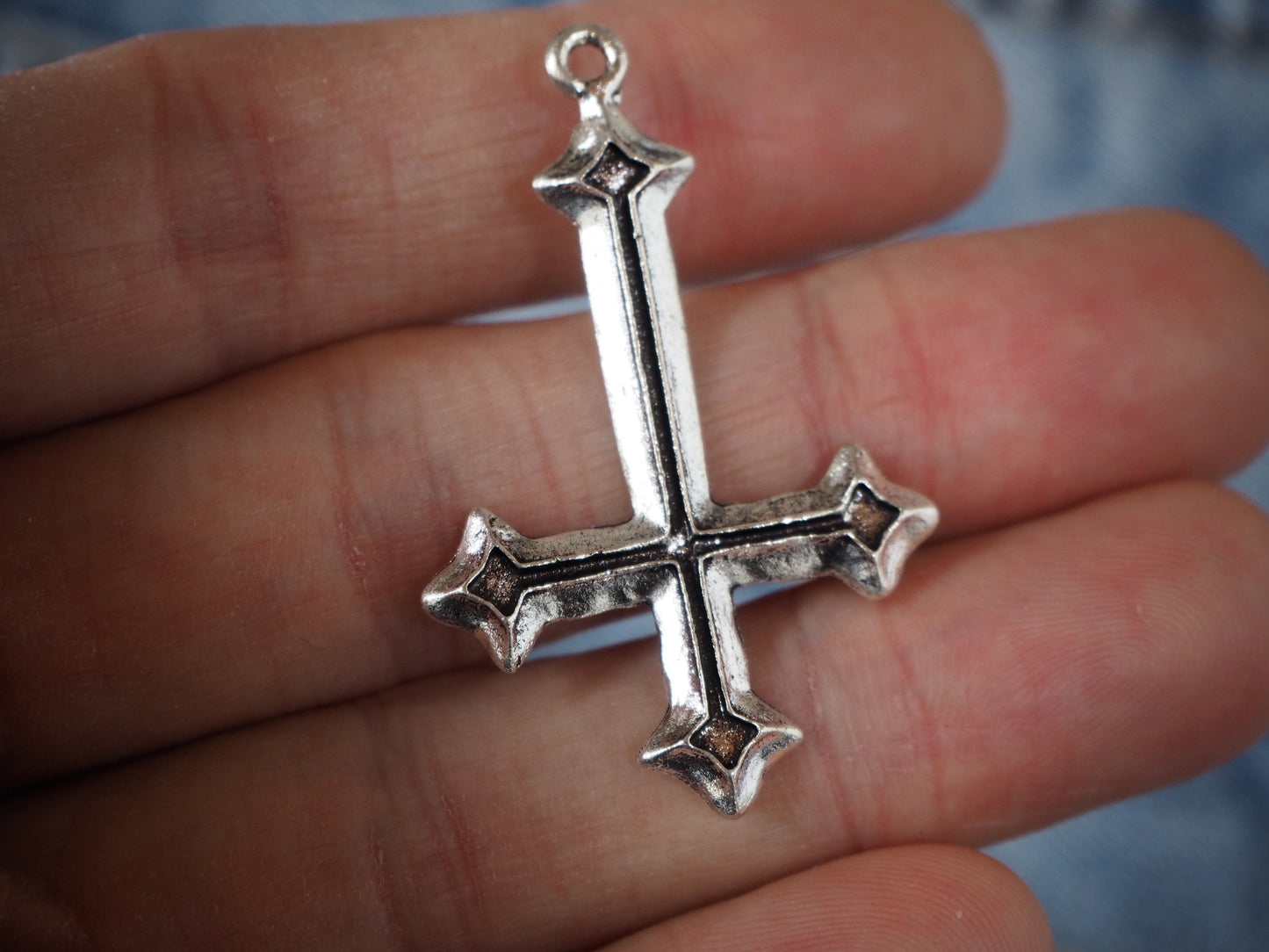 INVERTED GOTHIC CROSS metal pendant