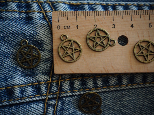 Pentagram Little Metal Pendant