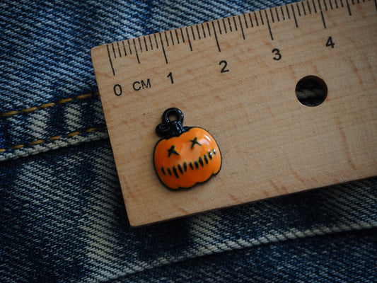 Halloween Little Metal Pendant