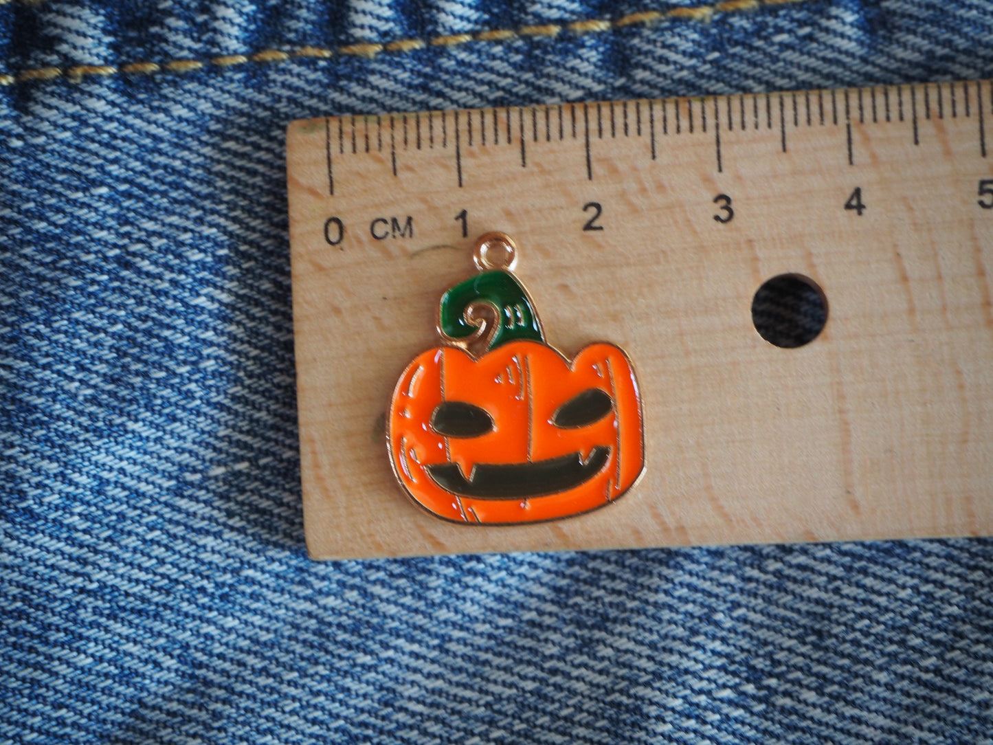 Helloween Metal pendant (various options)