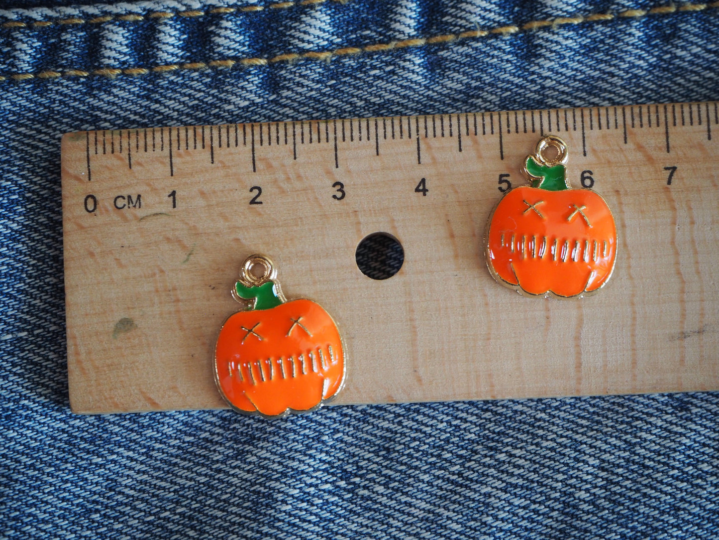Helloween Metal pendant (various options)