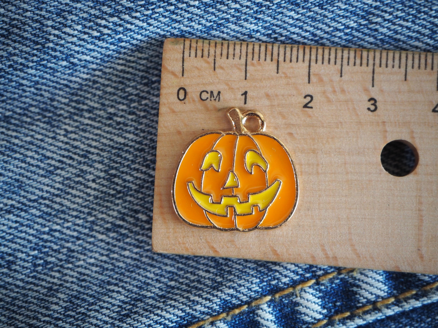 Helloween Metal pendant (various options)