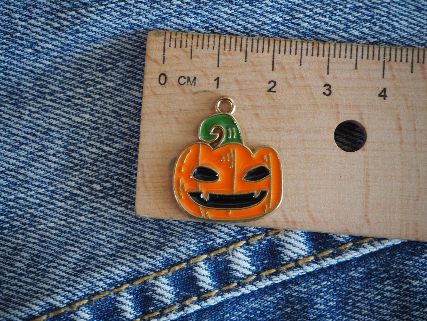 Helloween Metal pendant (various options)
