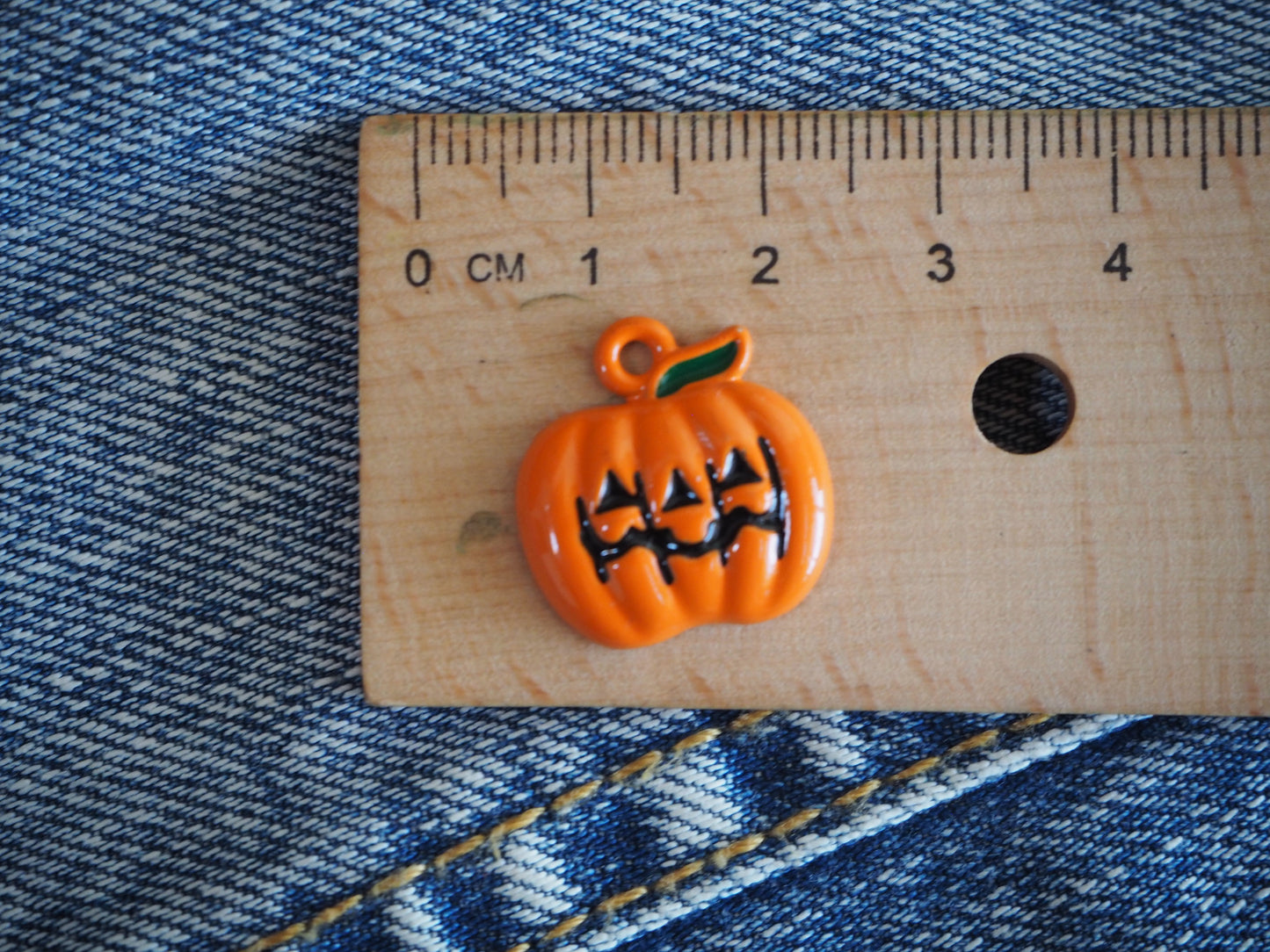 Helloween Metal pendant (various options)