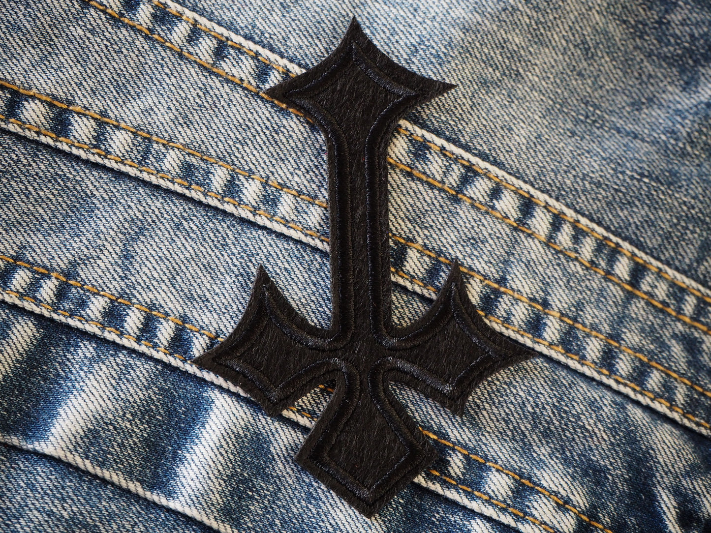 INVERTED CROSS patch