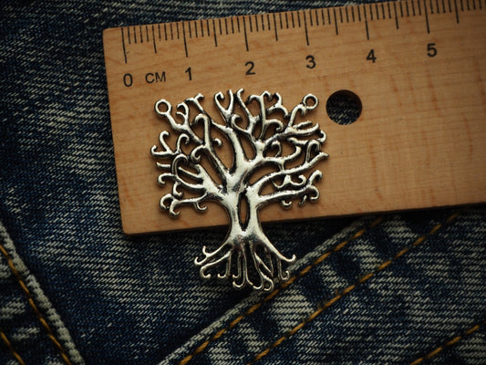 White Tree Of Gondor / LOTR / Yggdrasil Metal Pendant