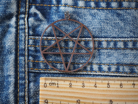Pentagram Metal pendant