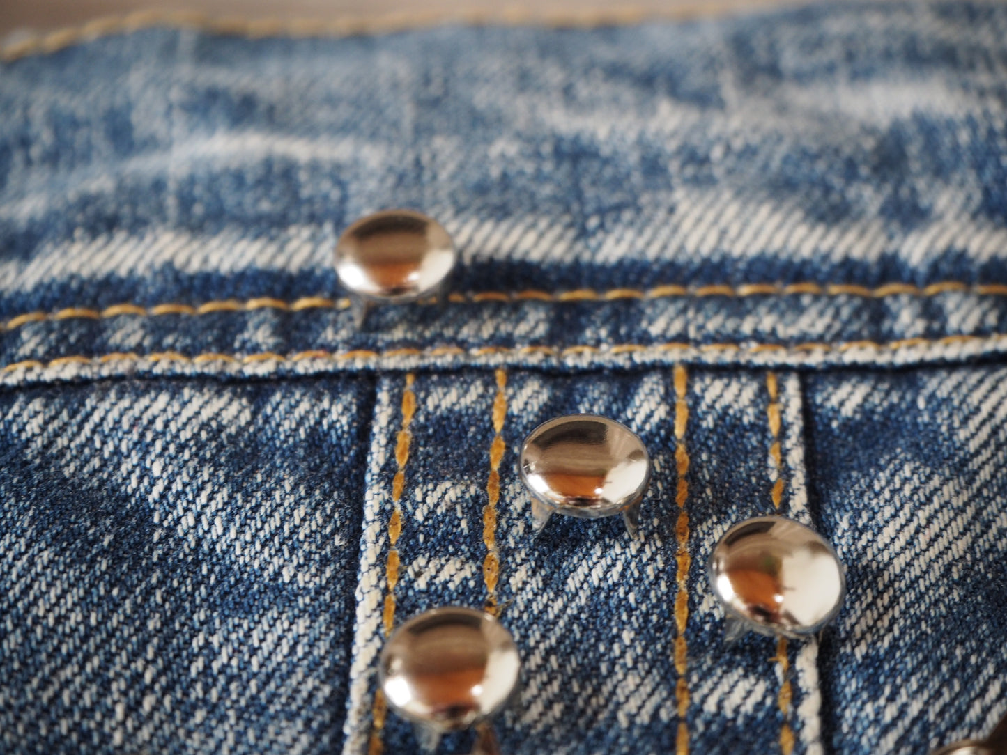 Metal Studs (various)
