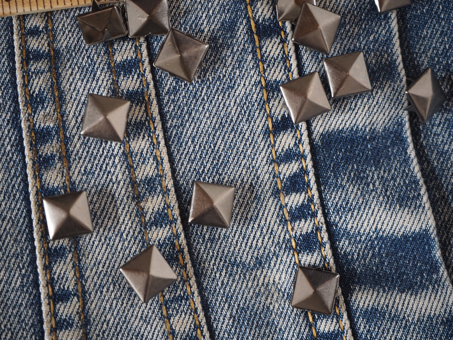 Metal Studs (various)
