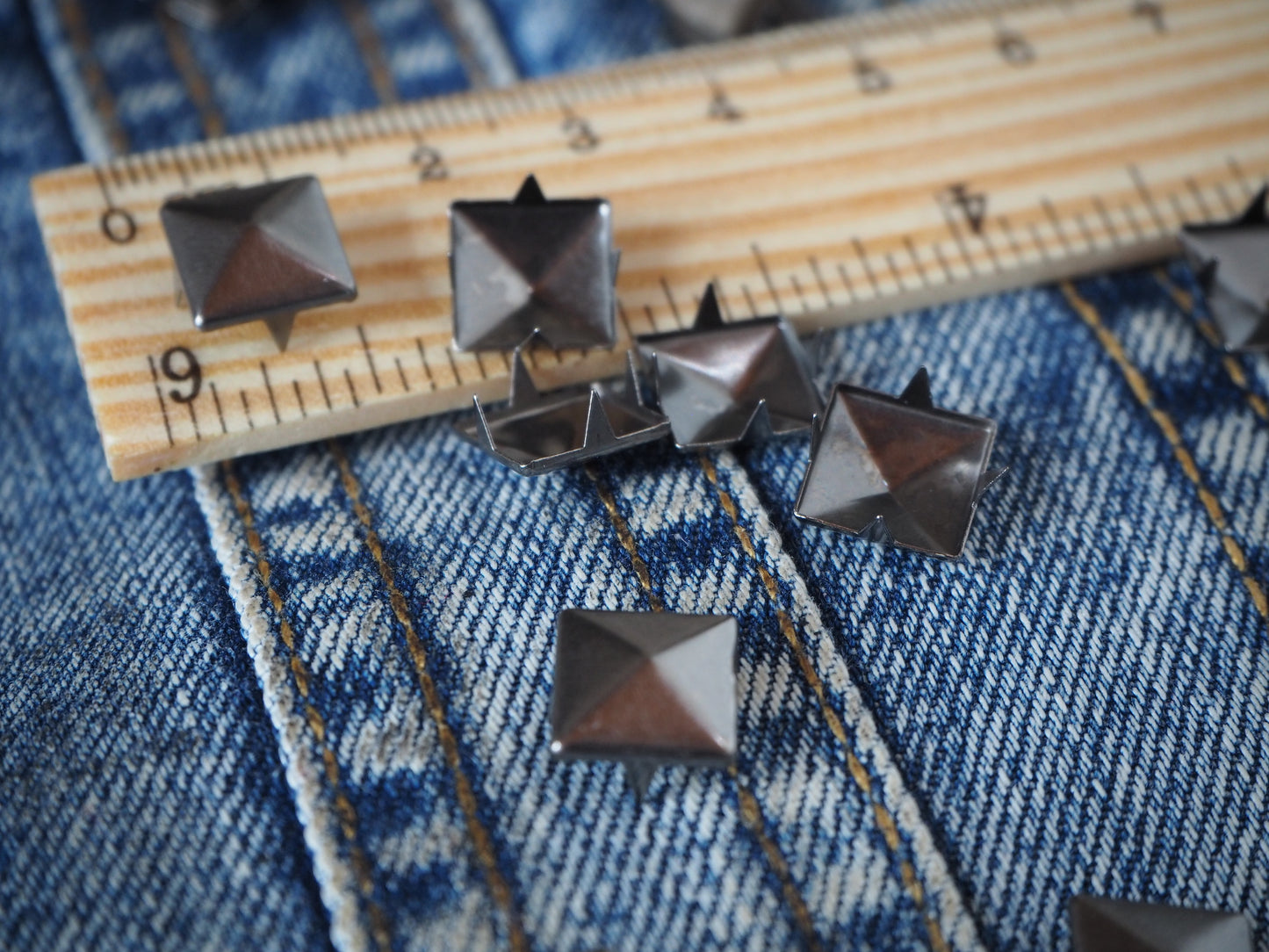 Metal Studs (various)