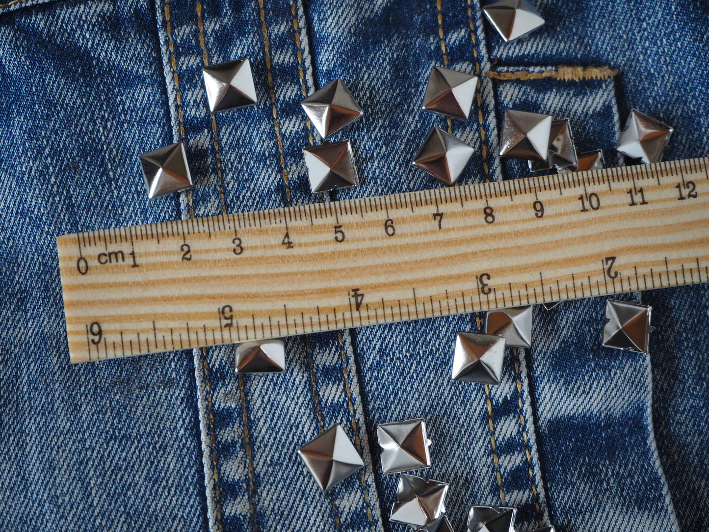 Metal Studs (various)