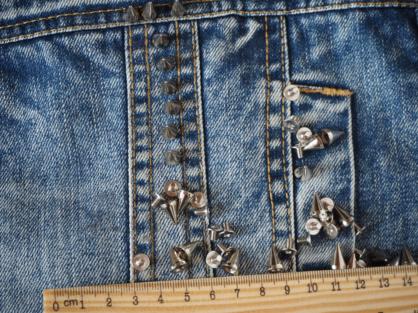 Metal Spikes Studs (various)