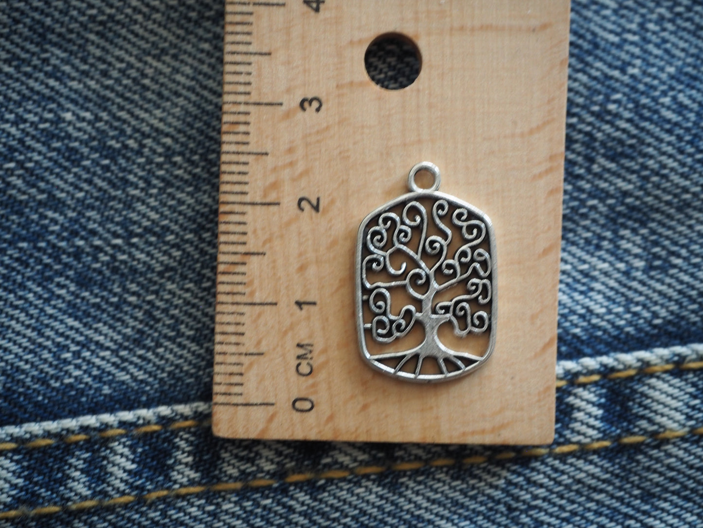 White Tree Of Gondor LOTR Yggdrasil Mini Metal Pendant