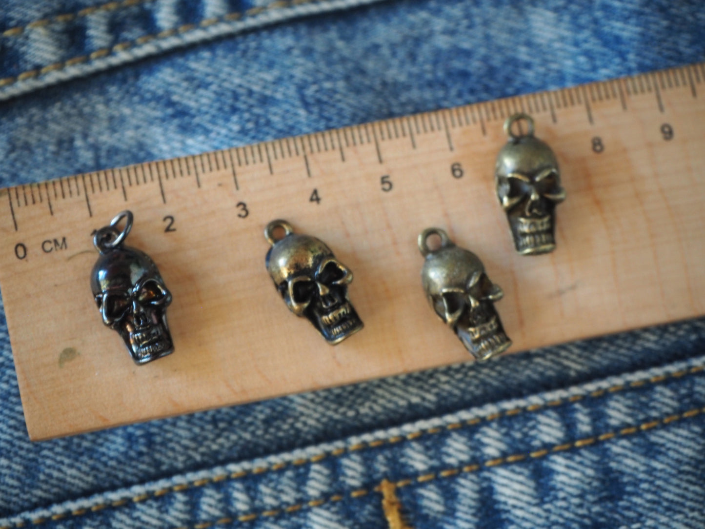 Skull Mini Metal Pendant