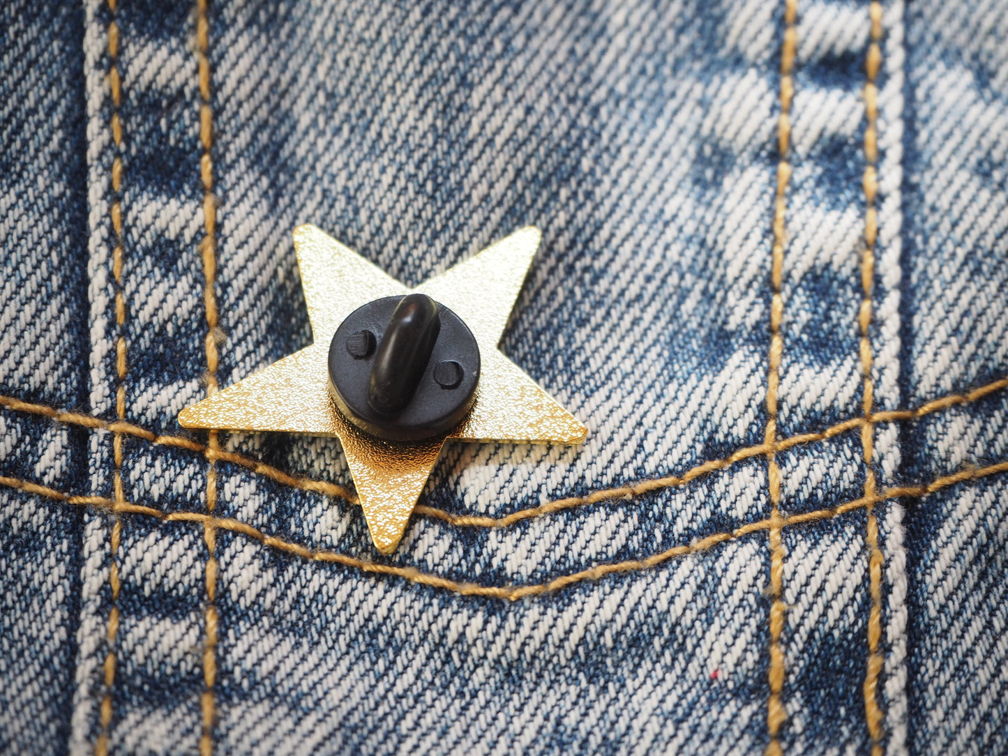 Pentagram pin