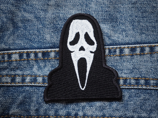 Scream inspired Horror Embroidered Patch – IngridPatches